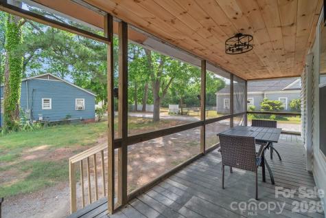 226 Huger Street Cheraw SC 29520