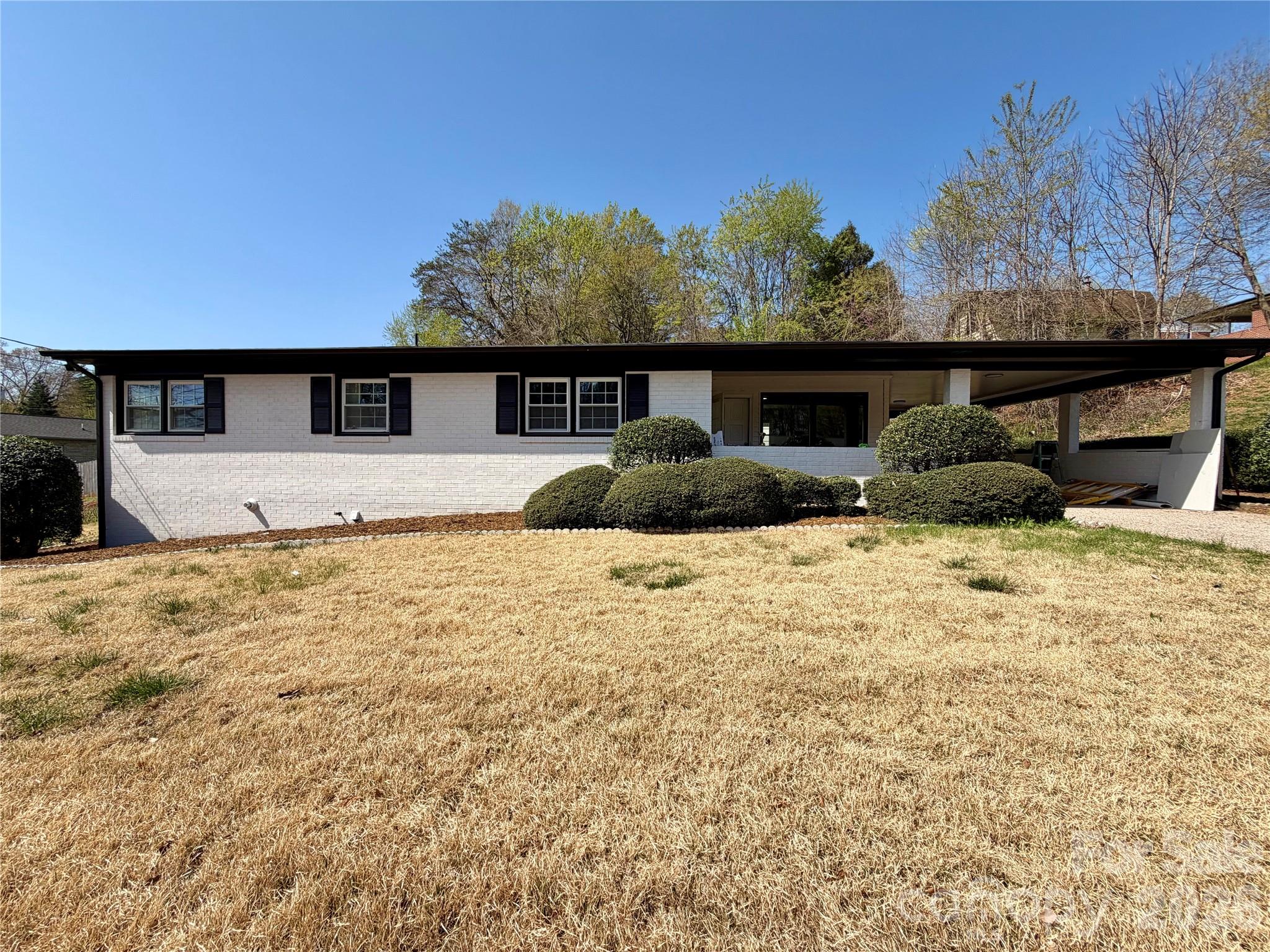 202 Woodward Avenue Morganton NC 28655
