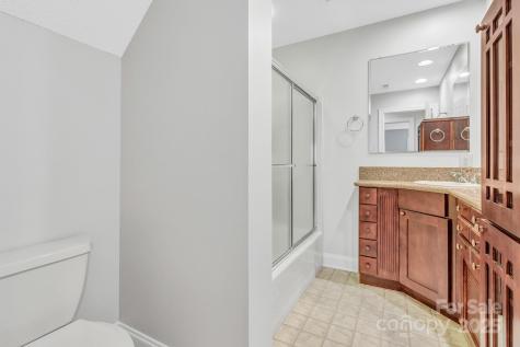 86 Distant View Drive Asheville NC 28803