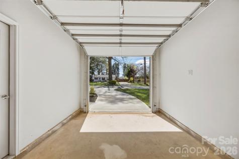 4122 Avalon Avenue Charlotte NC 28208