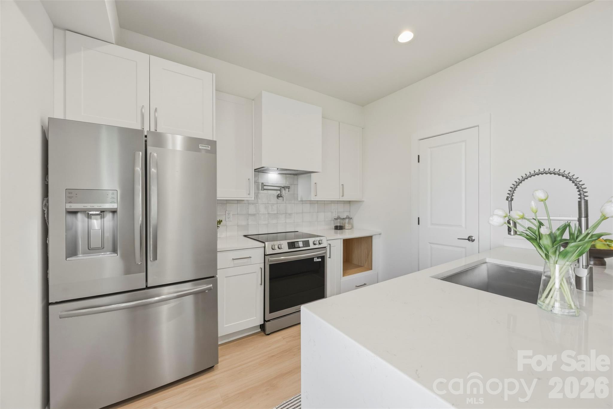 4122 Avalon Avenue Charlotte NC 28208