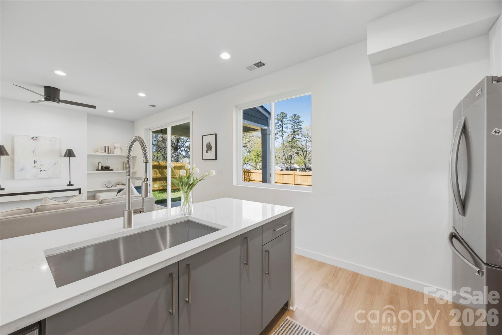 4122 Avalon Avenue Charlotte NC 28208