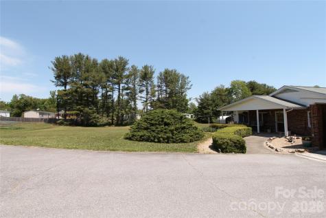 231 Allen Road East Flat Rock NC 28726