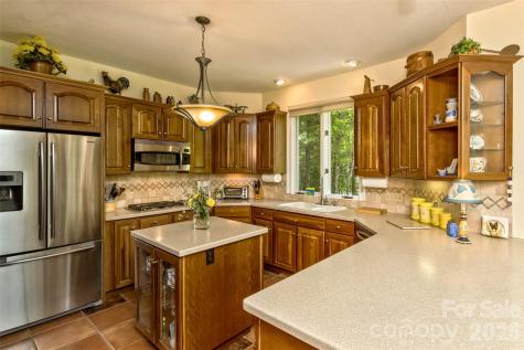 25 Windsong Drive Fairview NC 28730