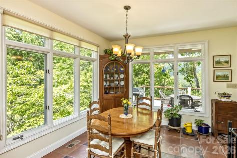 25 Windsong Drive Fairview NC 28730