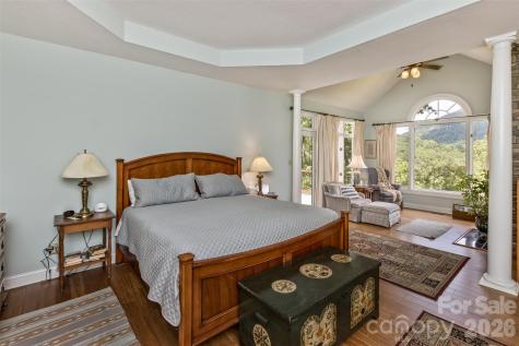 25 Windsong Drive Fairview NC 28730