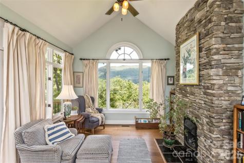 25 Windsong Drive Fairview NC 28730