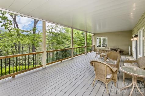 25 Windsong Drive Fairview NC 28730