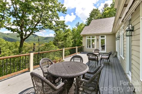 25 Windsong Drive Fairview NC 28730