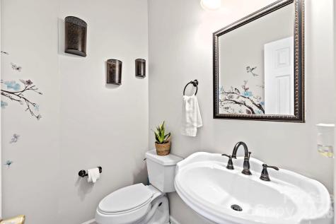 13702 Chambray Lane Charlotte NC 28278