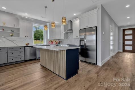 79 Scott Meadows Drive Asheville NC 28806