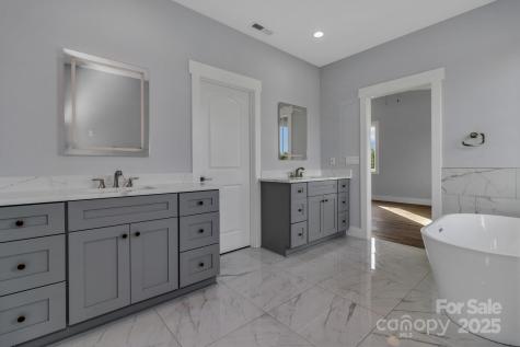 79 Scott Meadows Drive Asheville NC 28806