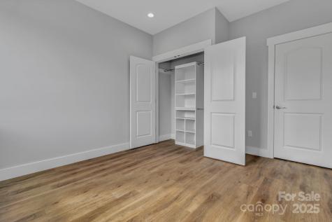 79 Scott Meadows Drive Asheville NC 28806
