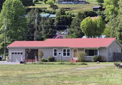 5 Gibson Drive Maggie Valley NC 28751