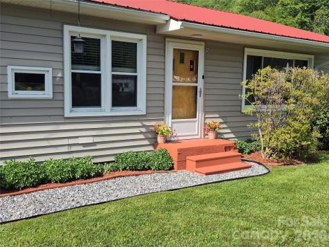 5 Gibson Drive Maggie Valley NC 28751