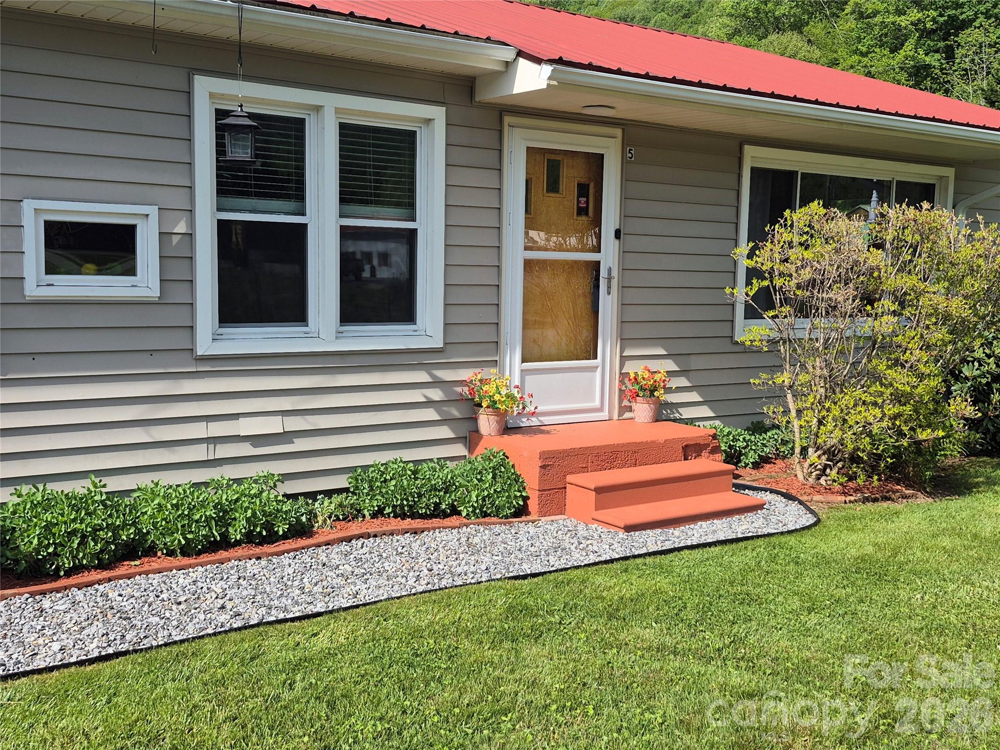 5 Gibson Drive Maggie Valley NC 28751