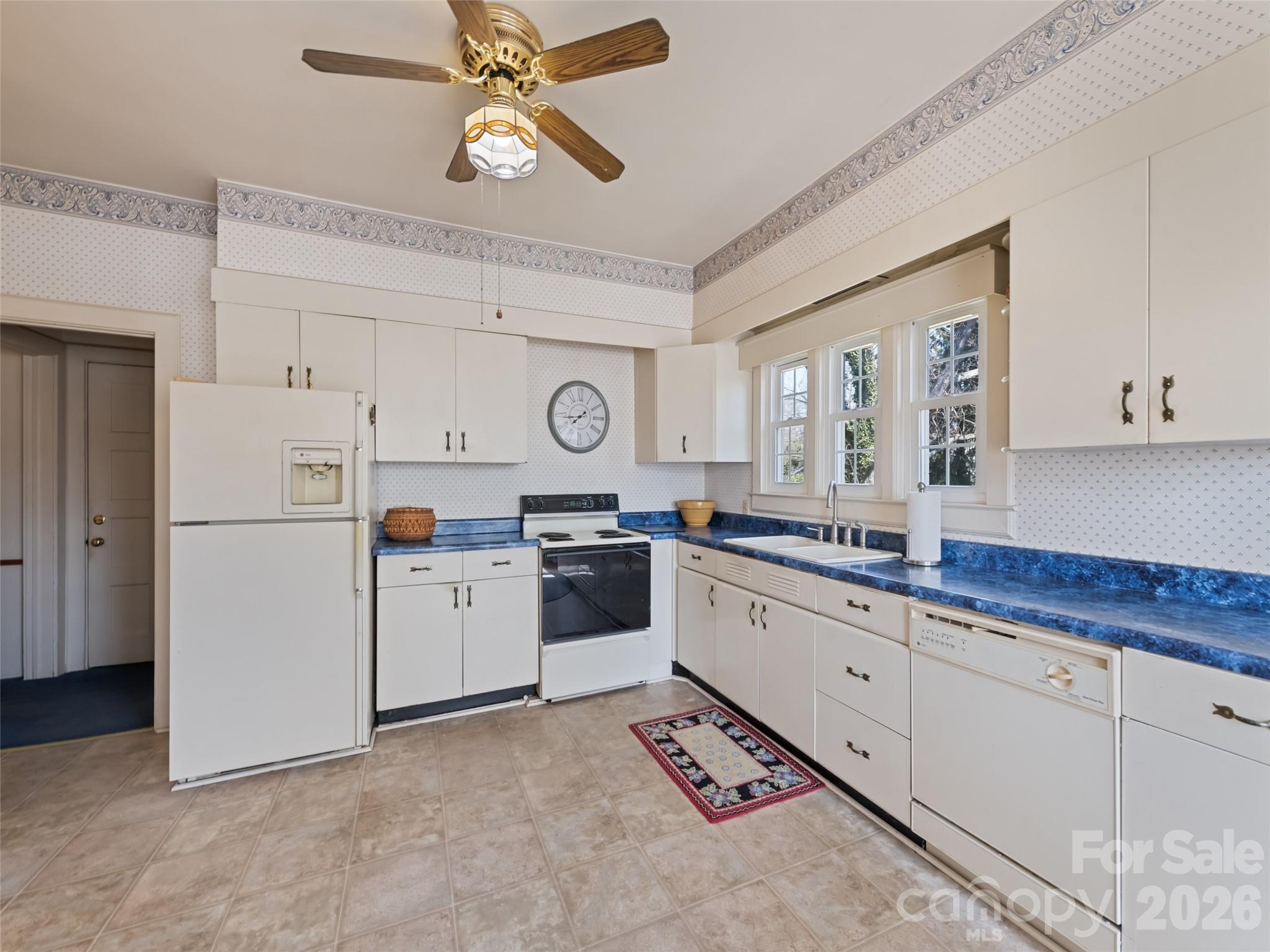 151 Hampton Heights Canton NC 28716