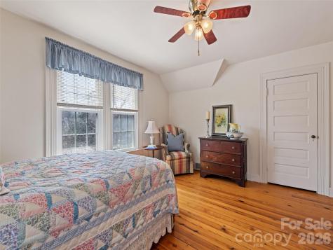 151 Hampton Heights Canton NC 28716