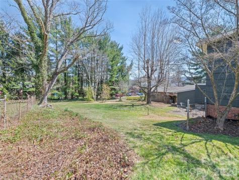 151 Hampton Heights Canton NC 28716