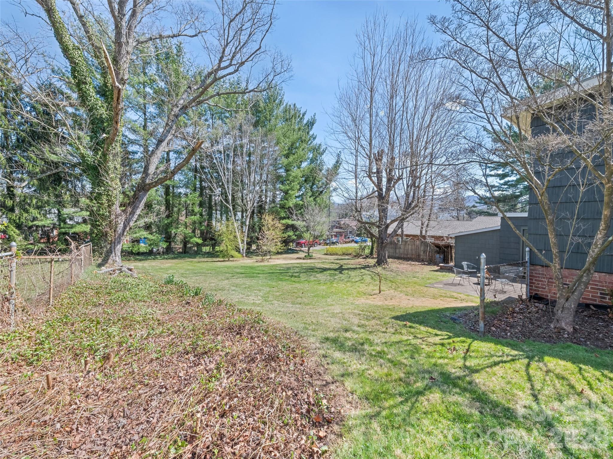 151 Hampton Heights Canton NC 28716