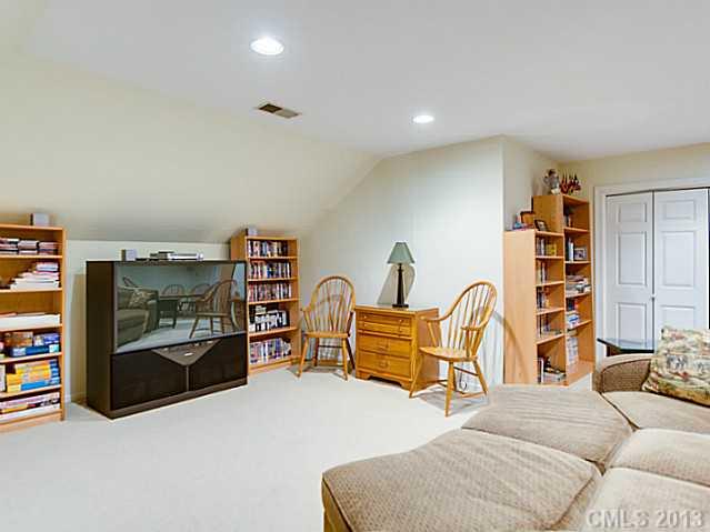 2230 Oakmeade Drive Charlotte NC 28270