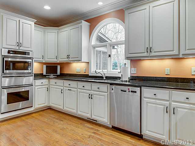 2230 Oakmeade Drive Charlotte NC 28270