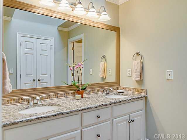 2230 Oakmeade Drive Charlotte NC 28270