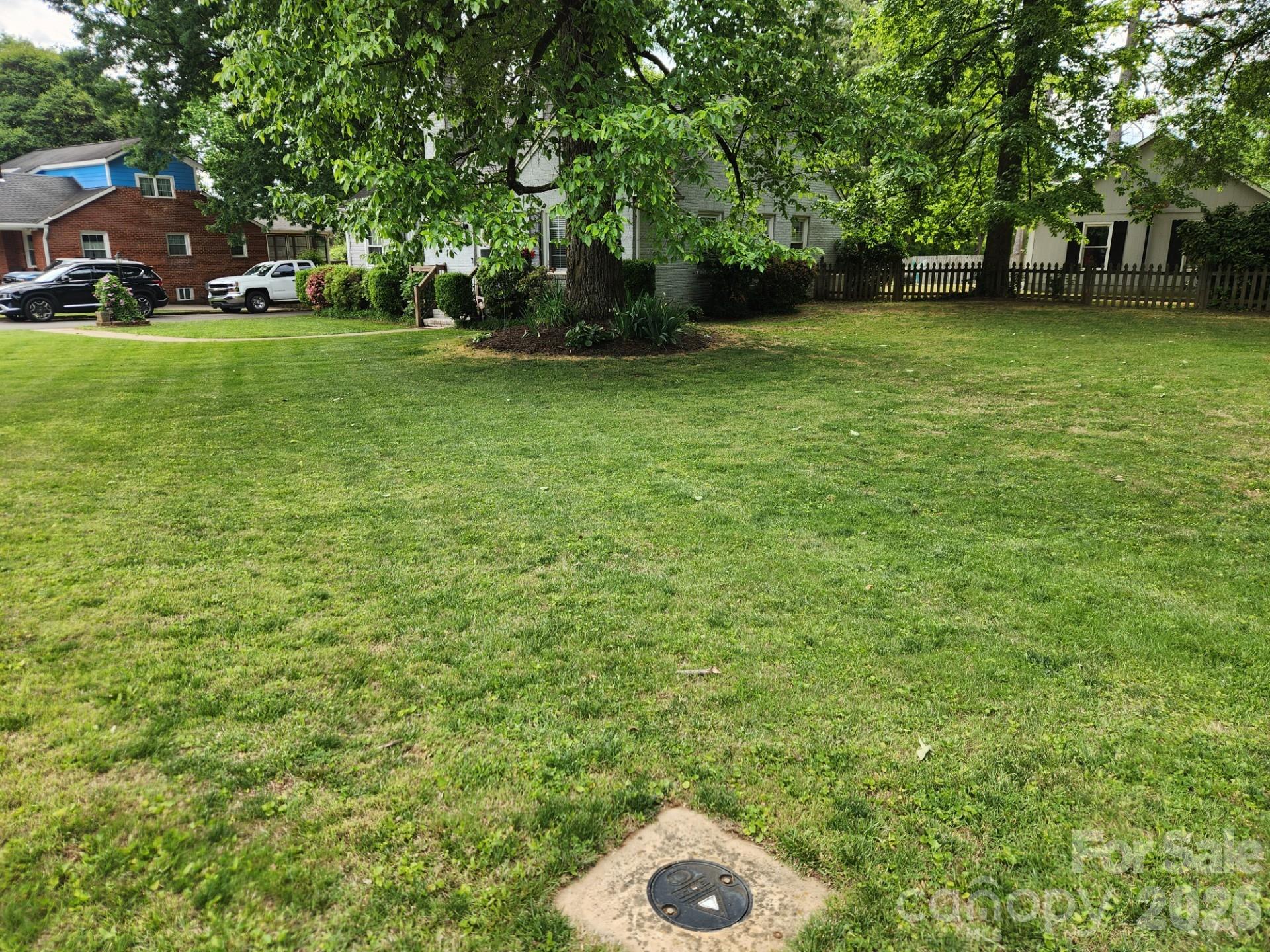 3922 Mcmillan Street Charlotte NC 28205