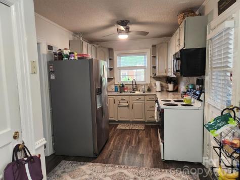 3922 Mcmillan Street Charlotte NC 28205