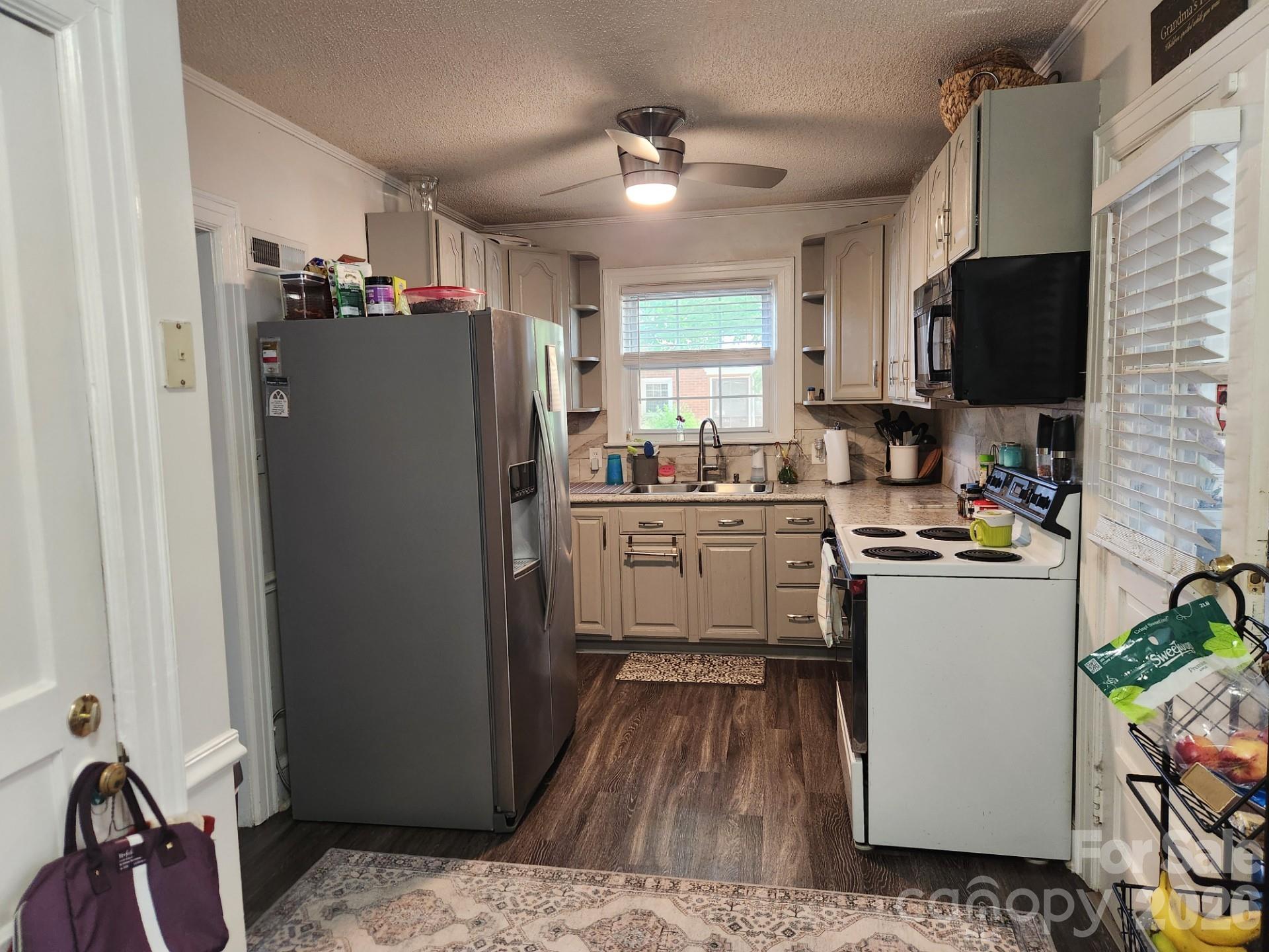 3922 Mcmillan Street Charlotte NC 28205