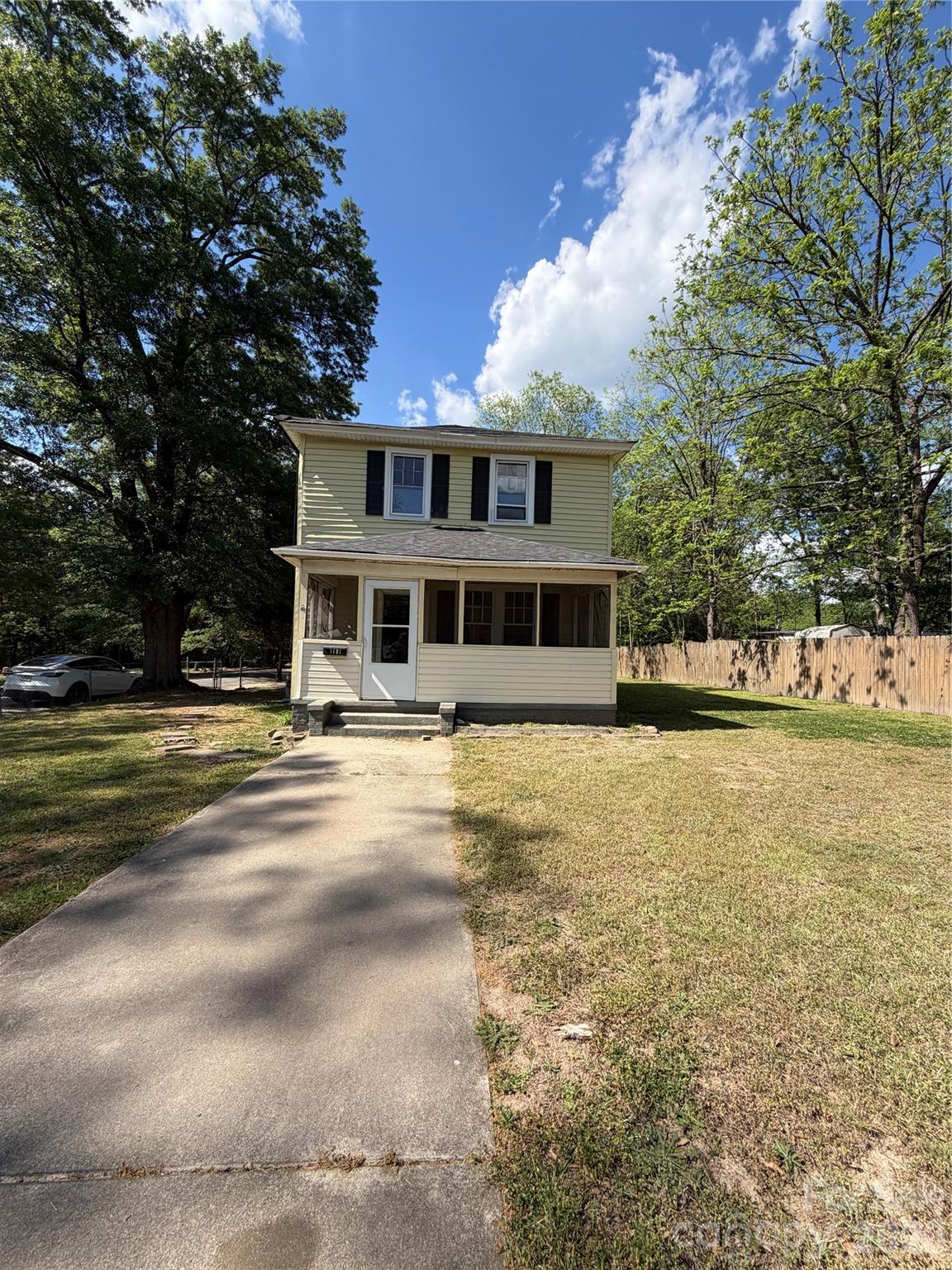 1101 E Pine Street Lincolnton NC 28092