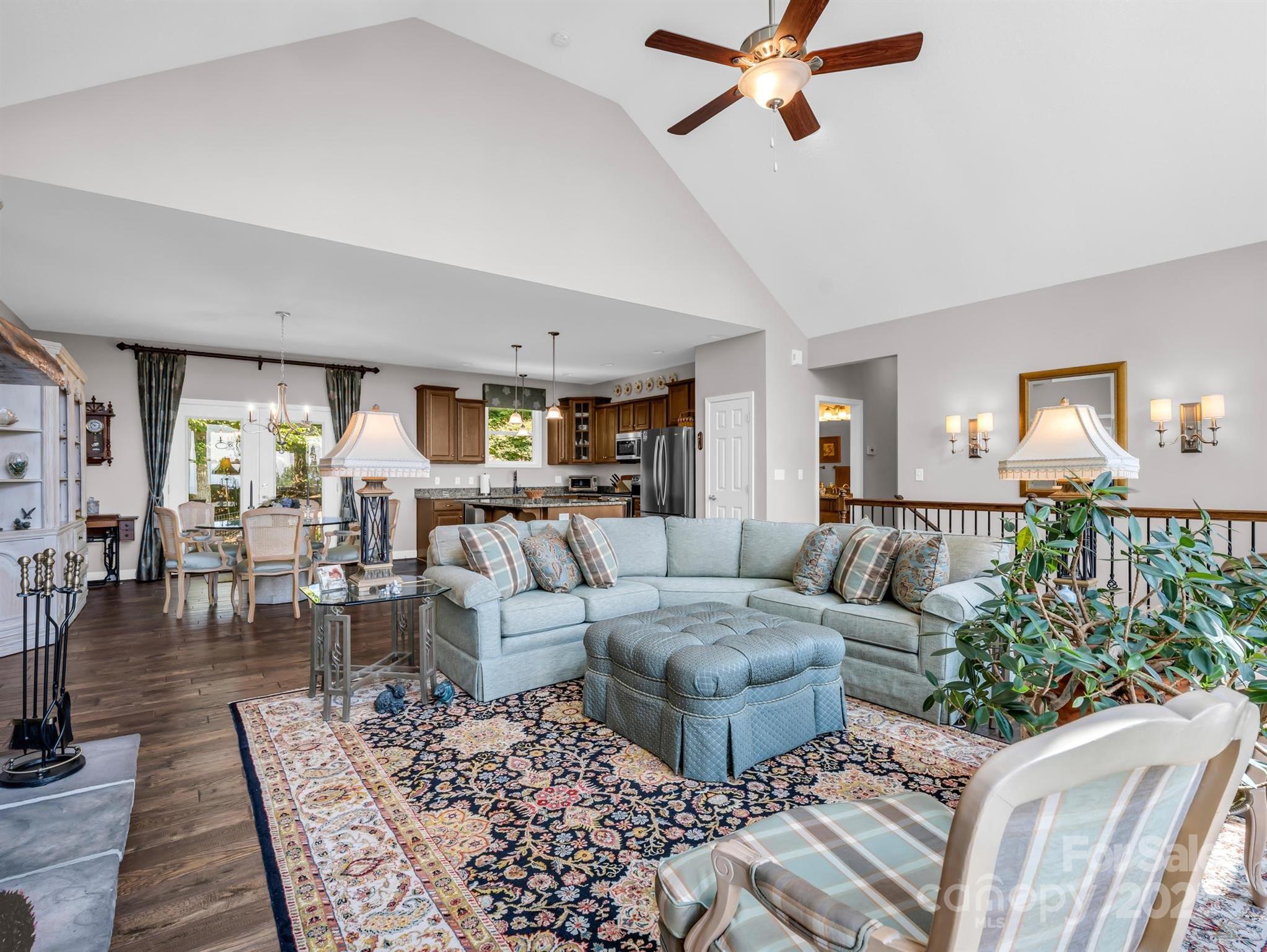 372 Gentian Trail Weaverville NC 28787