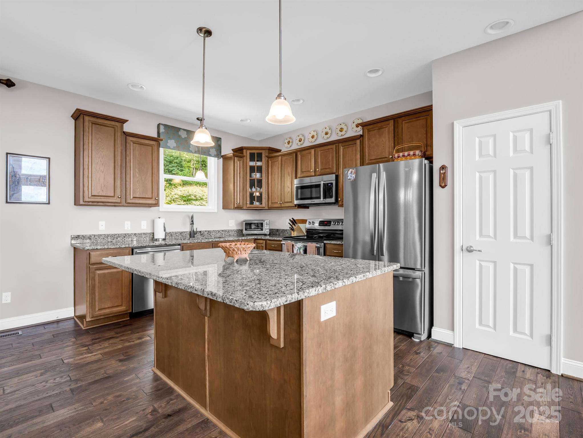 372 Gentian Trail Weaverville NC 28787