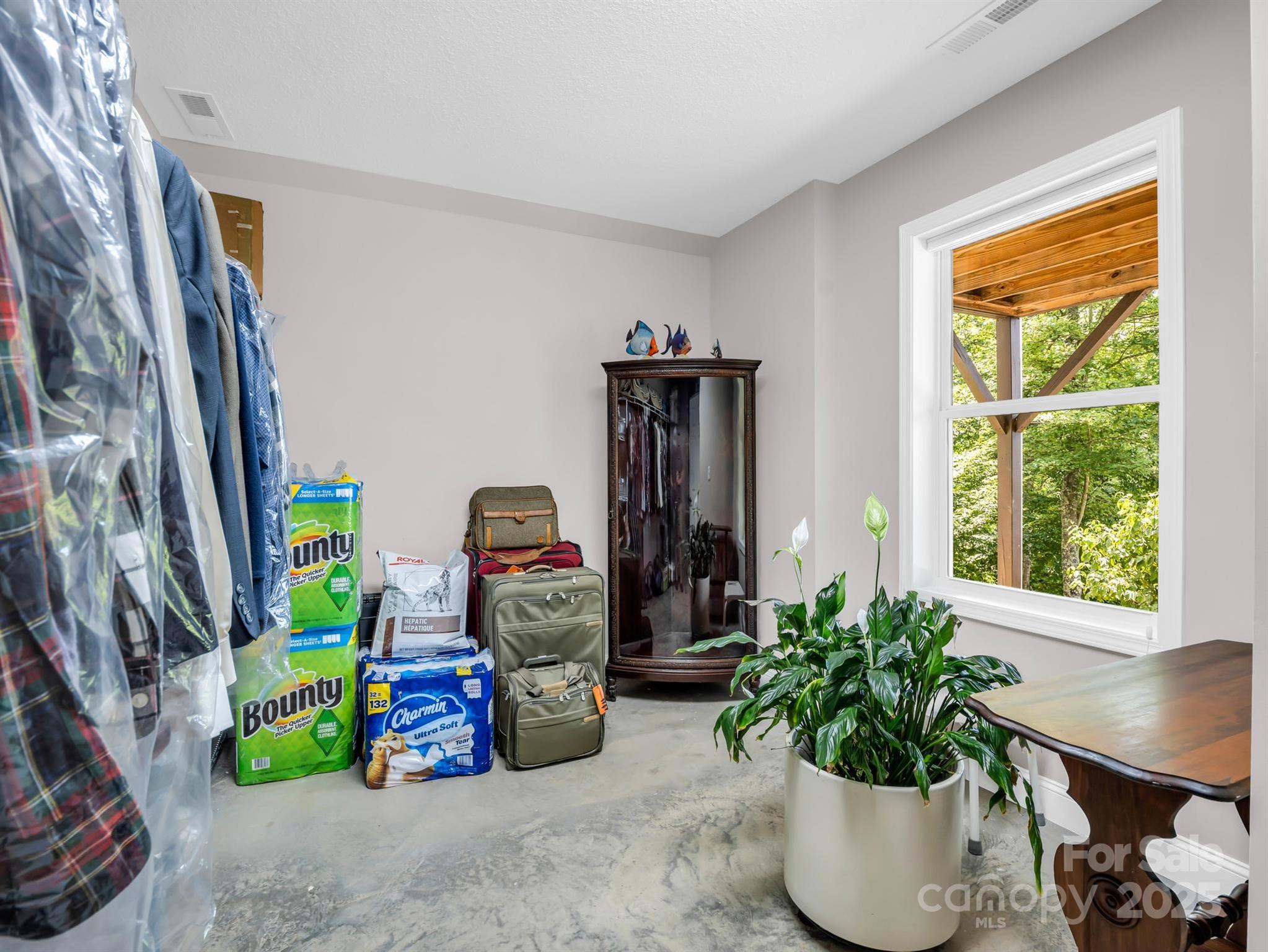 372 Gentian Trail Weaverville NC 28787