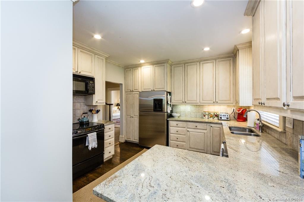 2217 Charlotte Drive Charlotte NC 28203