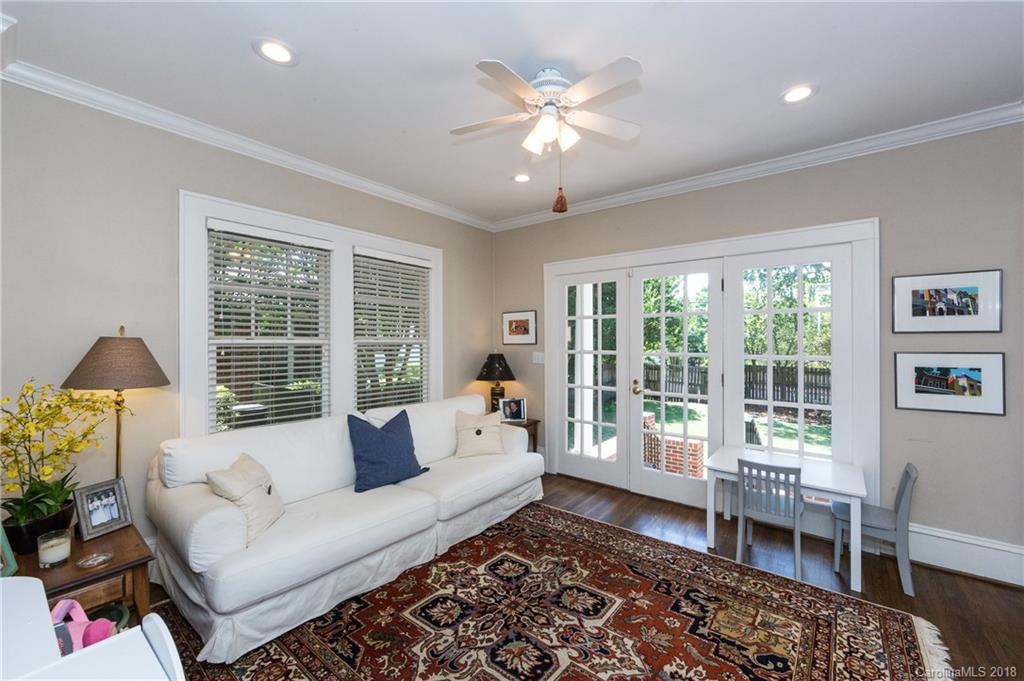 2217 Charlotte Drive Charlotte NC 28203