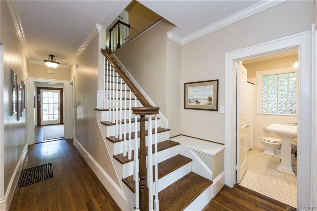 2217 Charlotte Drive Charlotte NC 28203