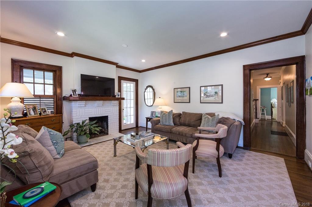 2217 Charlotte Drive Charlotte NC 28203