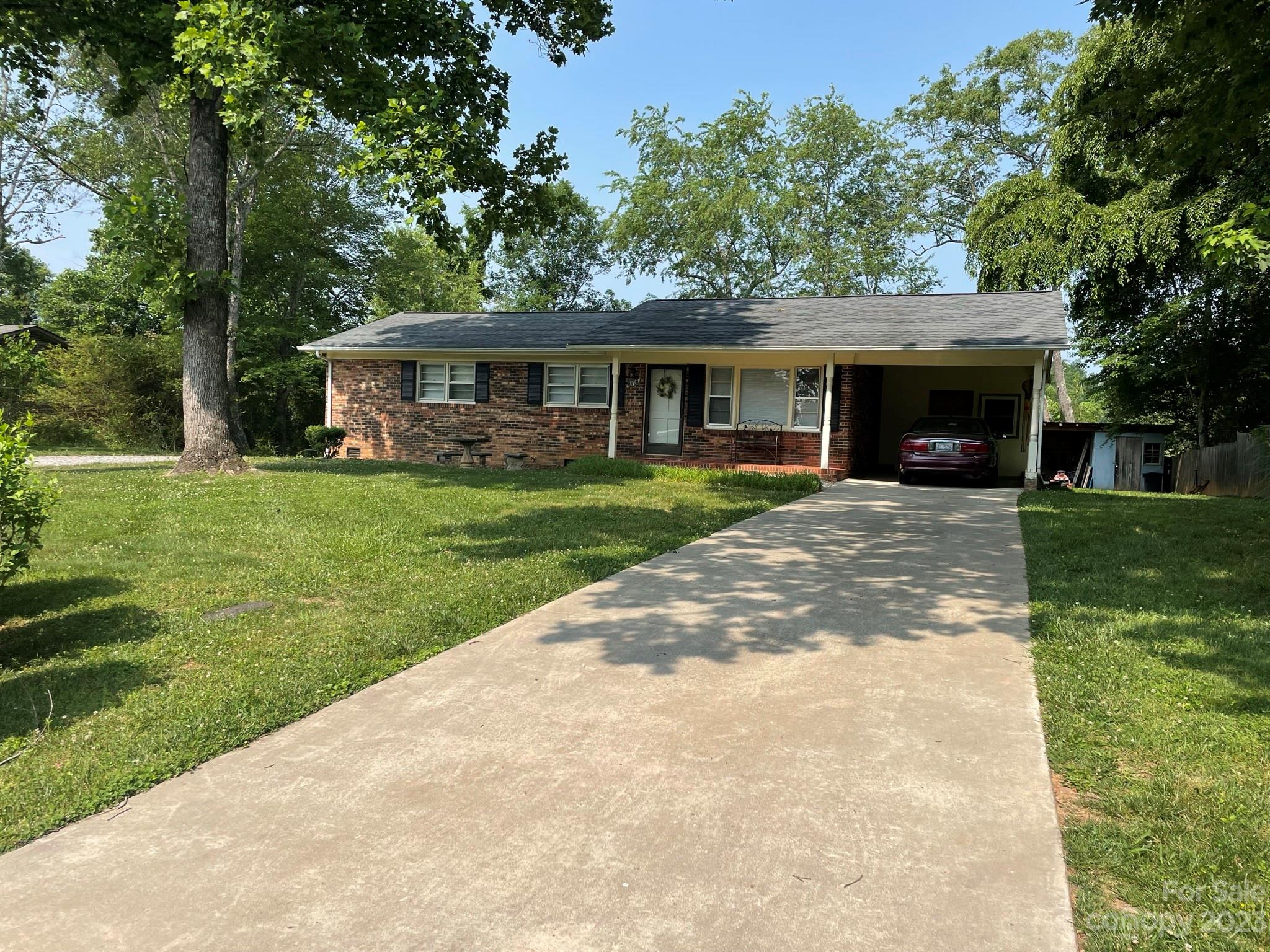 1297 Oak Hill Drive Morganton NC 28655