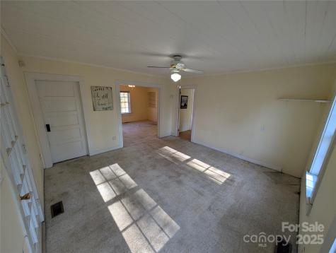 2507 Norwood Street SW Lenoir NC 28645