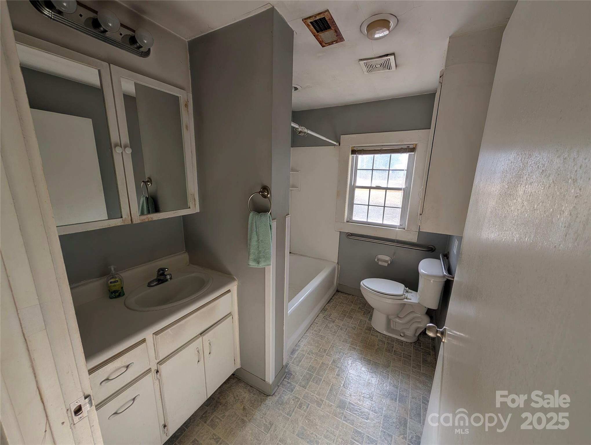 2507 Norwood Street SW Lenoir NC 28645