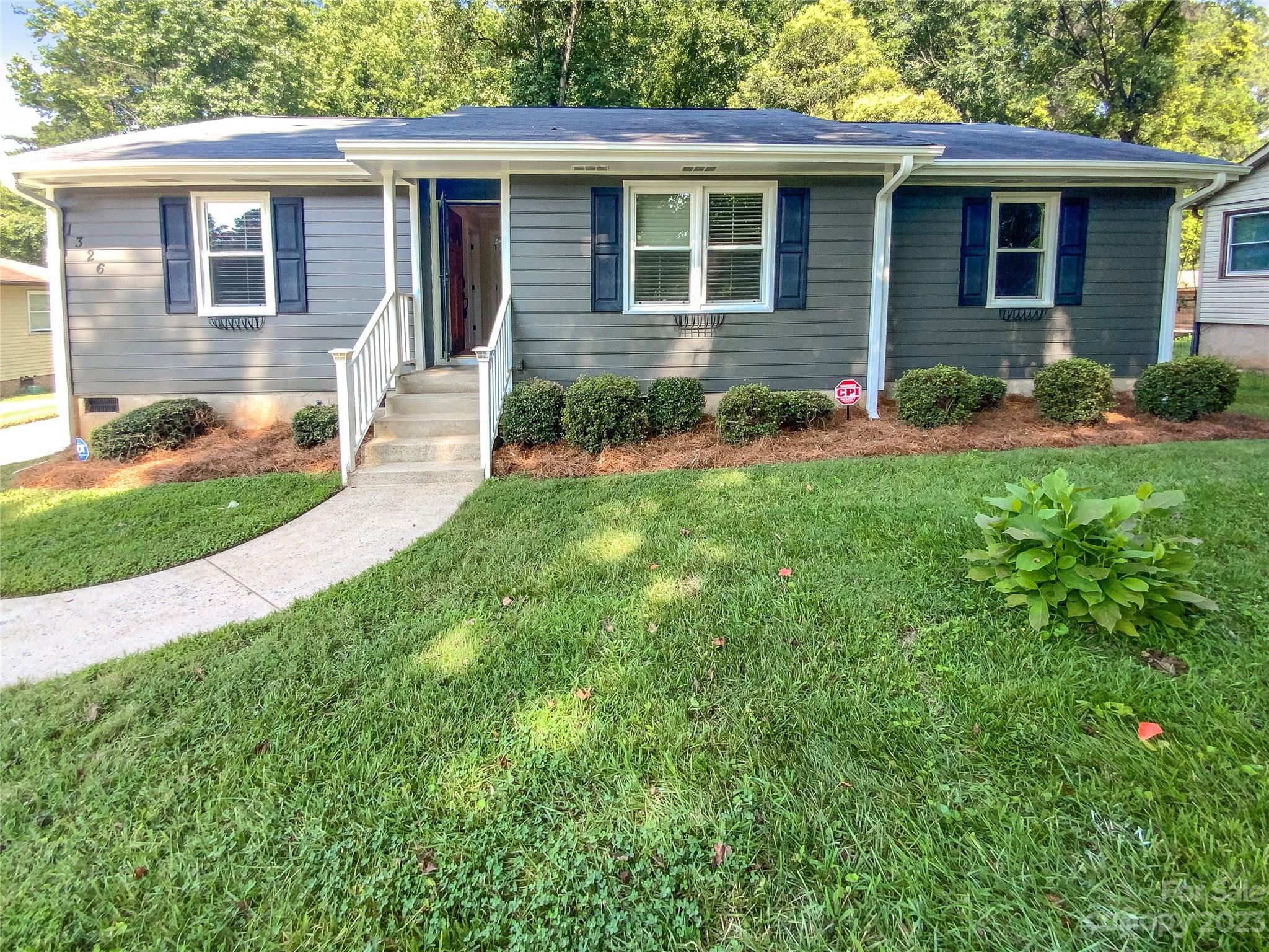 1326 Lakedell Drive Charlotte NC 28215