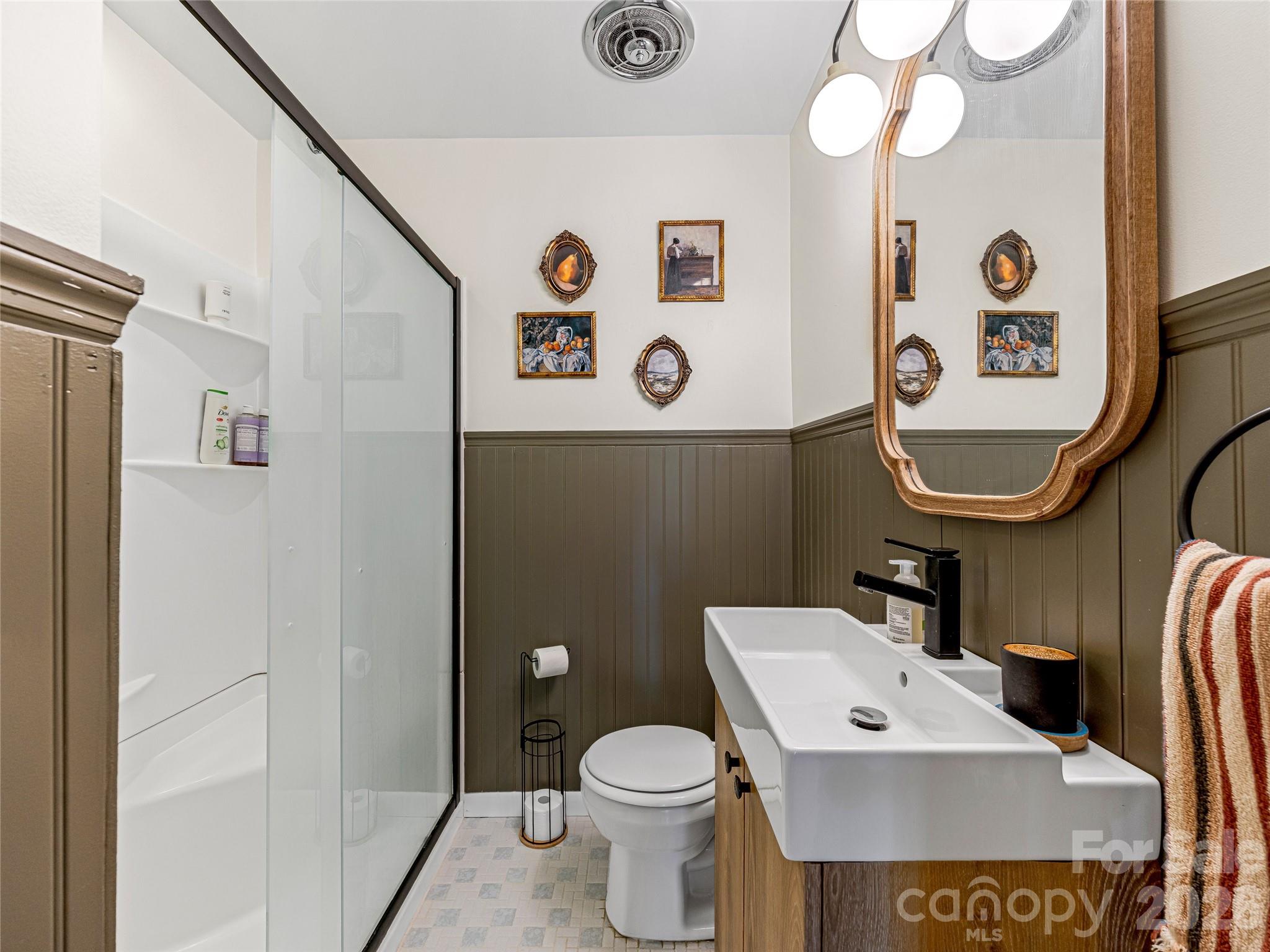 44 Broadview Avenue Asheville NC 28803