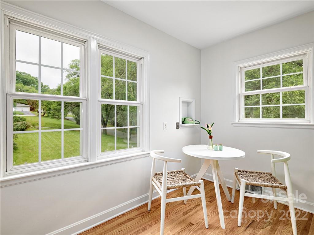 10 Alclare Drive Asheville NC 28804