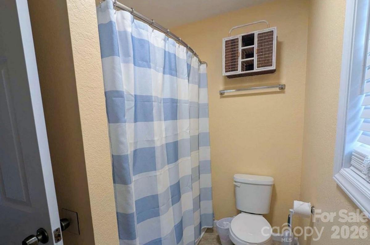 145 Lincoln Park Road Burnsville NC 28714