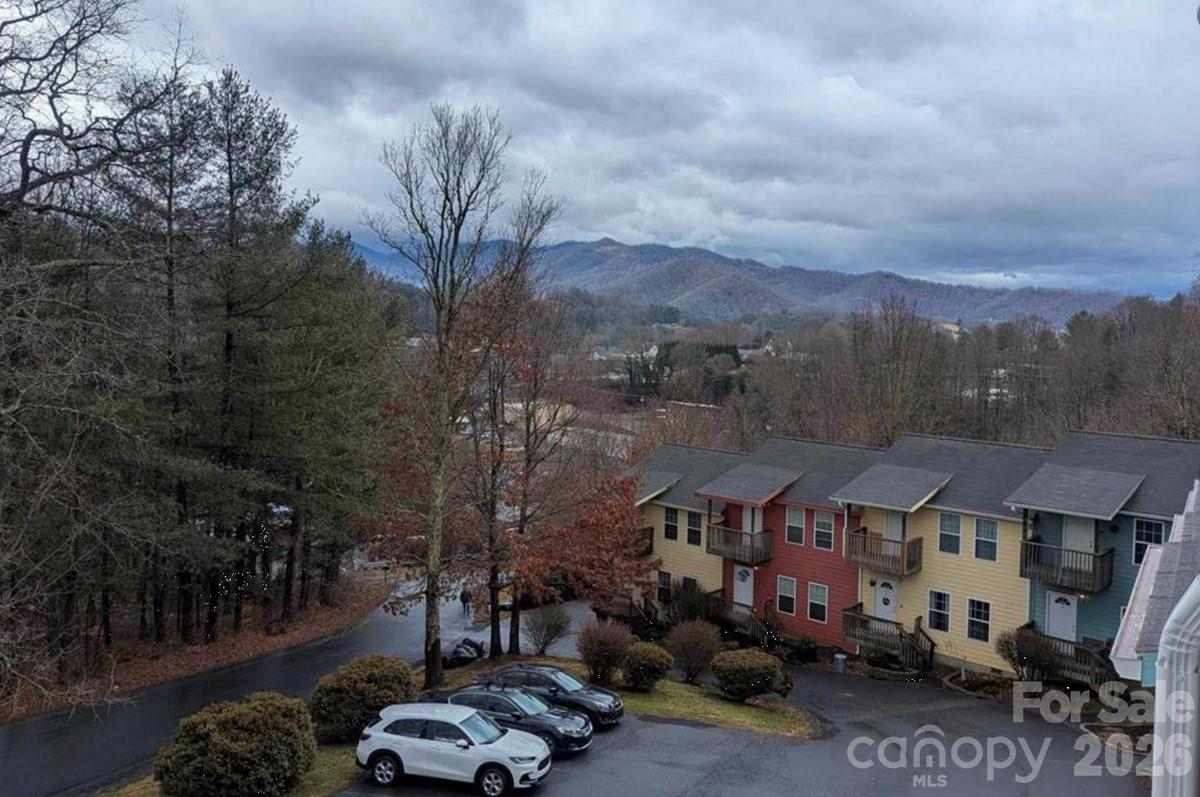 145 Lincoln Park Road Burnsville NC 28714