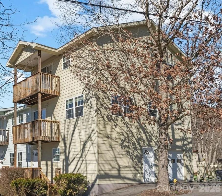 145 Lincoln Park Road Burnsville NC 28714