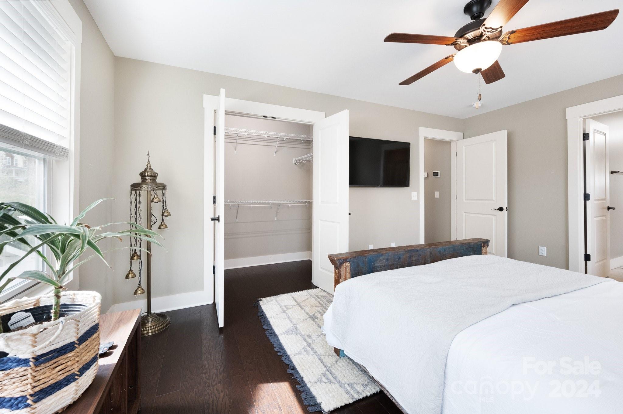 5 Crayton Park Drive Asheville NC 28803
