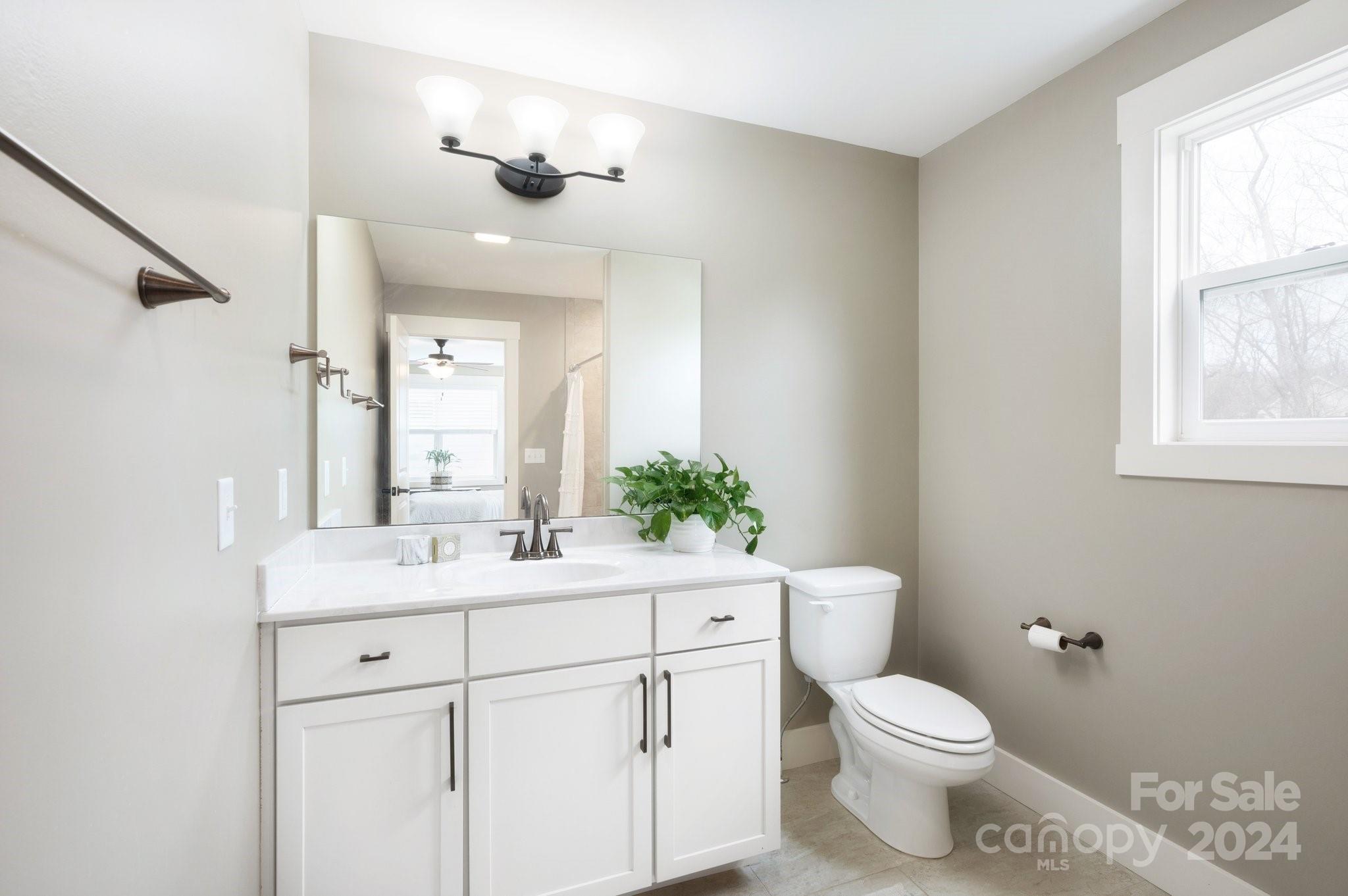 5 Crayton Park Drive Asheville NC 28803
