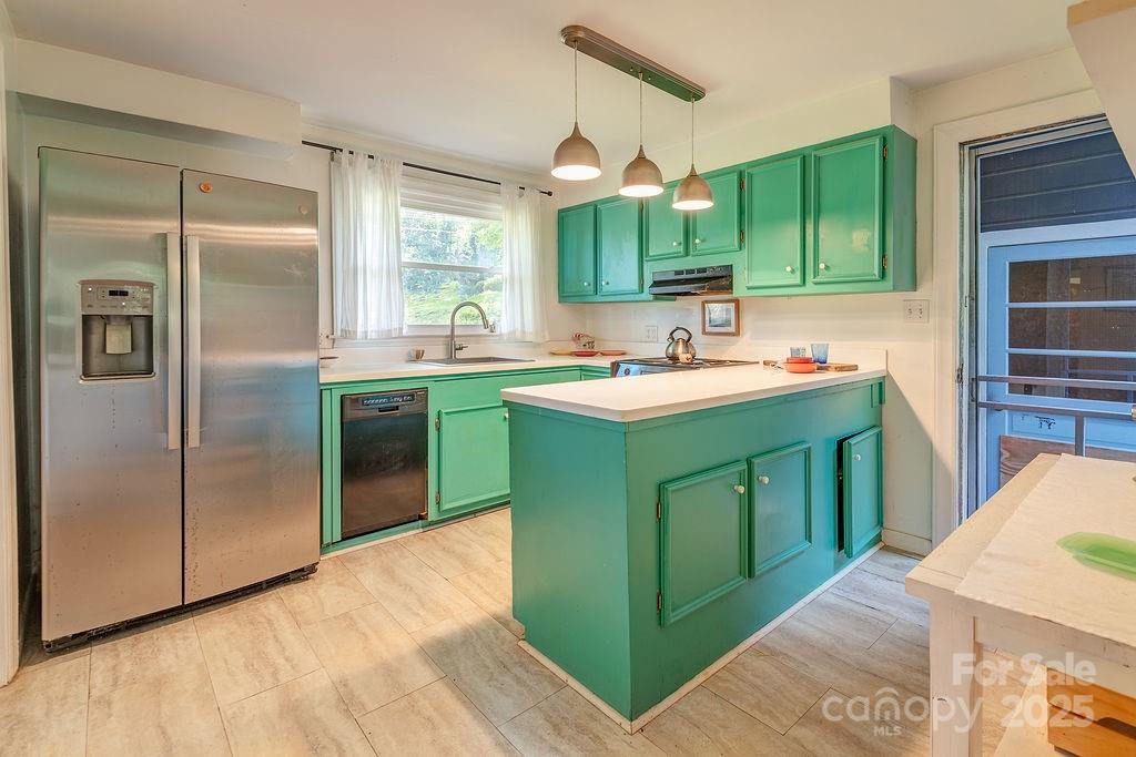 15 Valle Vista Drive Asheville NC 28804